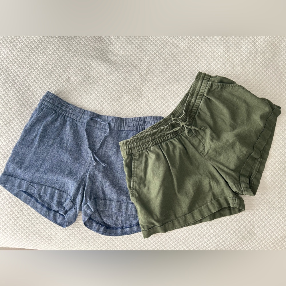 Old Navy Green Shorts
